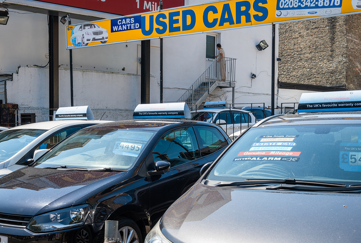 Photo of a used car dealer forecourt
