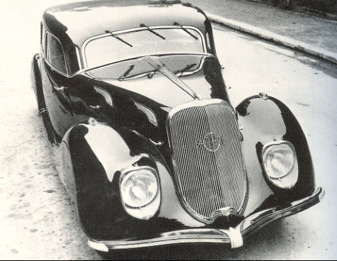 Black and white photo of a car from the 1930s