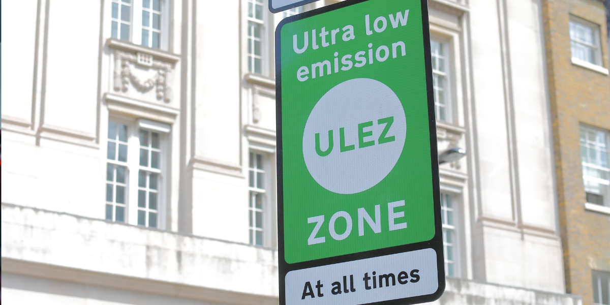 Photo of ULEZ sign in London